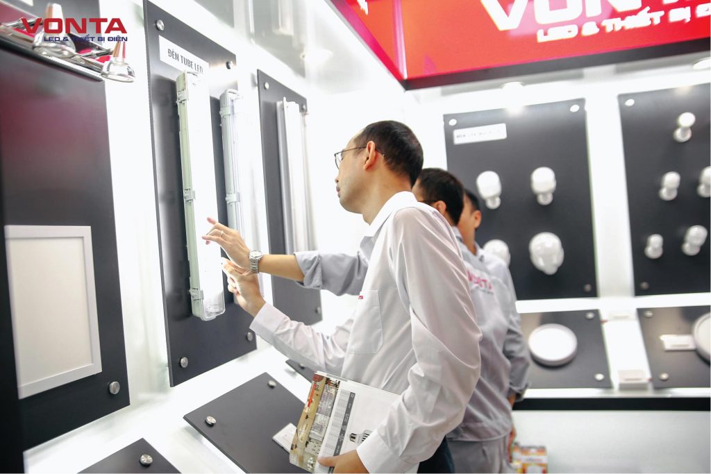 VONTA LED - ÁNH SÁNG TỪ TRÁI TIM VONTA LED - ÁNH SÁNG TỪ TRÁI TIM