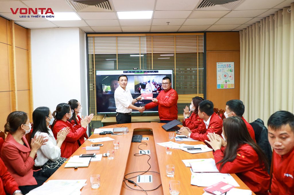 VONTA GIỮ VỮNG PHONG ĐỘ - TIẾP NỐI THÀNH CÔNG 2022 VONTA GIỮ VỮNG PHONG ĐỘ - TIẾP NỐI THÀNH CÔNG 2022